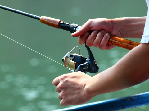 Discover the nuances of fishing with our detailed guide on spinning rods vs casting rods.